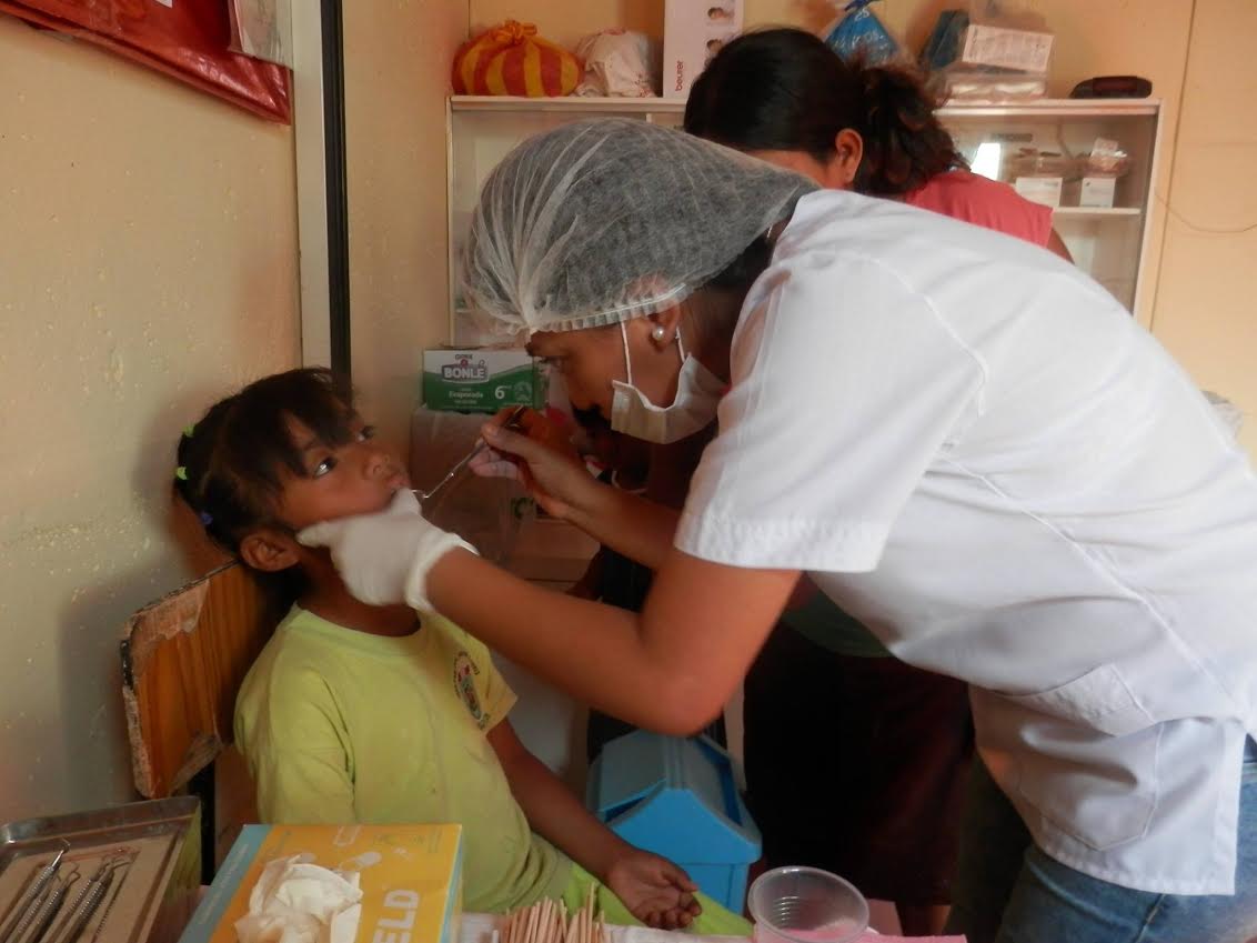 Más de 300 pobladores de Villa el Milagro recibieron atención médica gratuita