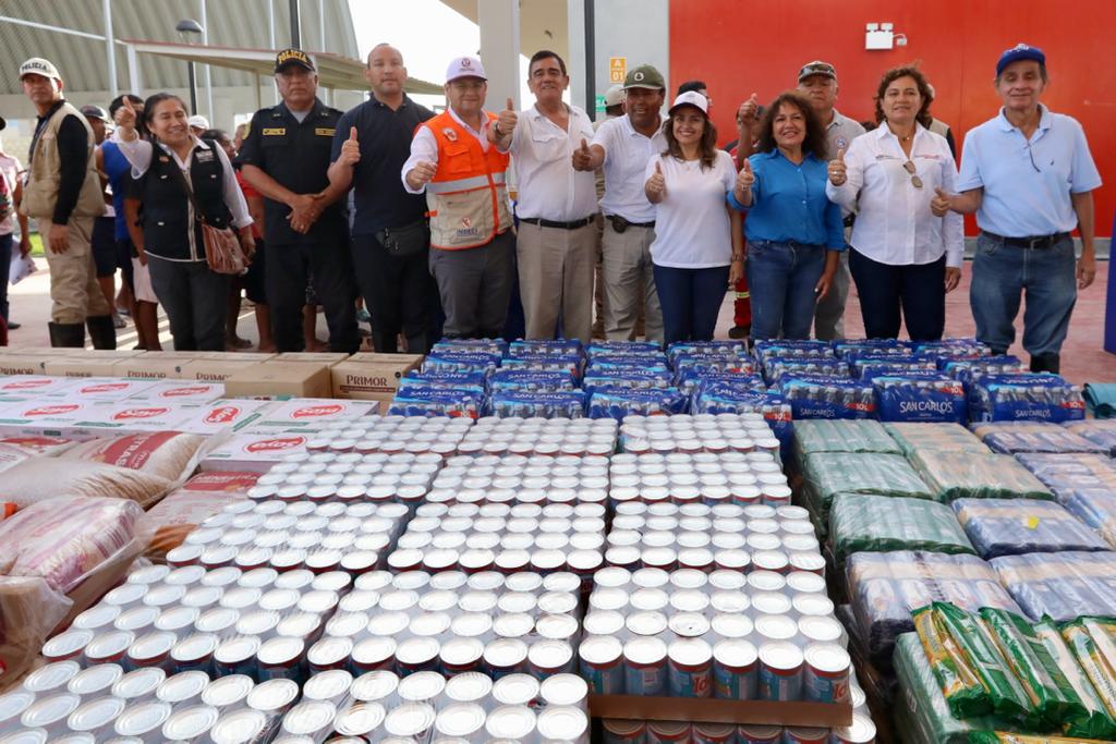 Congreso llevó once toneladas de ayuda a damnificados de Lambayeque
