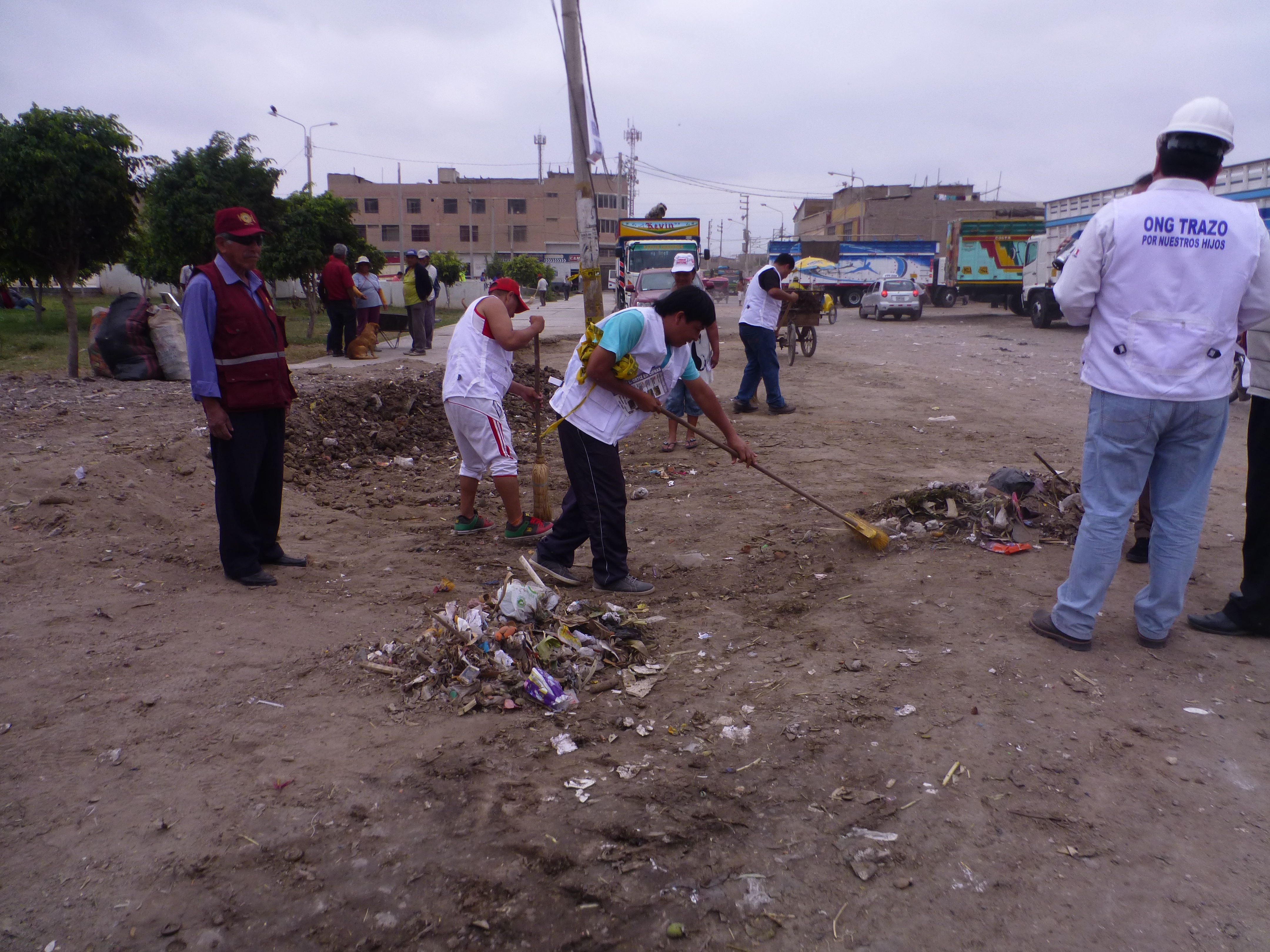 ONG Trazo realiza jornada de limpieza en distrito de José Leonardo Ortiz