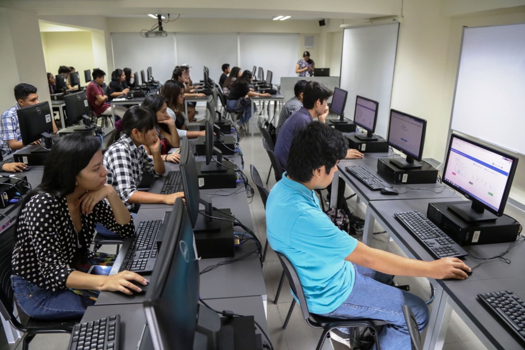 Beca 18: mañana culmina primer momento de postulación para preseleccionados