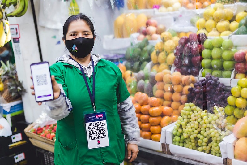 Más de un millón de hogares vulnerables recibirán Bono Familiar por la billetera digital y banca celular 