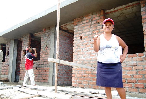 Sector Vivienda dará 314 bonos habitacionales a damnificados de “ El Niño Costero” en 4 departamentos