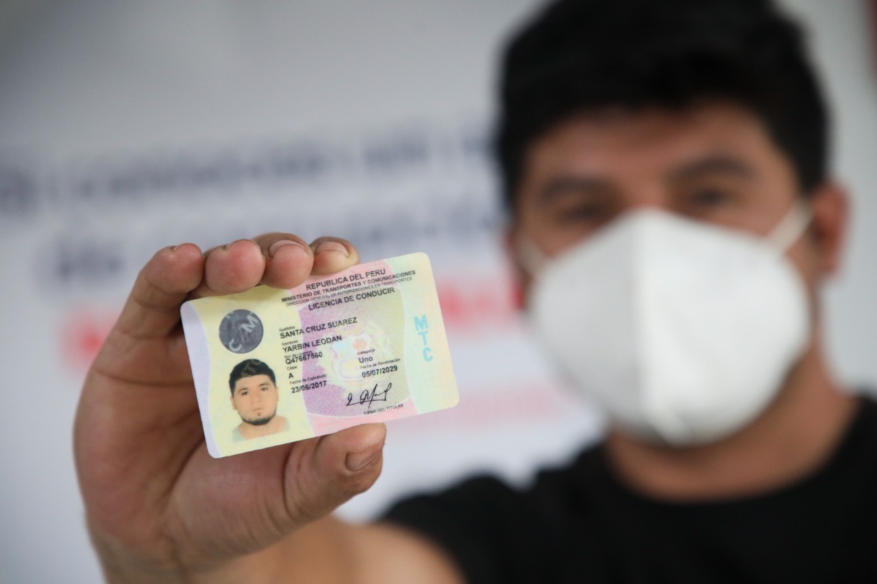 MTC recuerda que ya puedes empezar con procedimiento para revalidar tu brevete