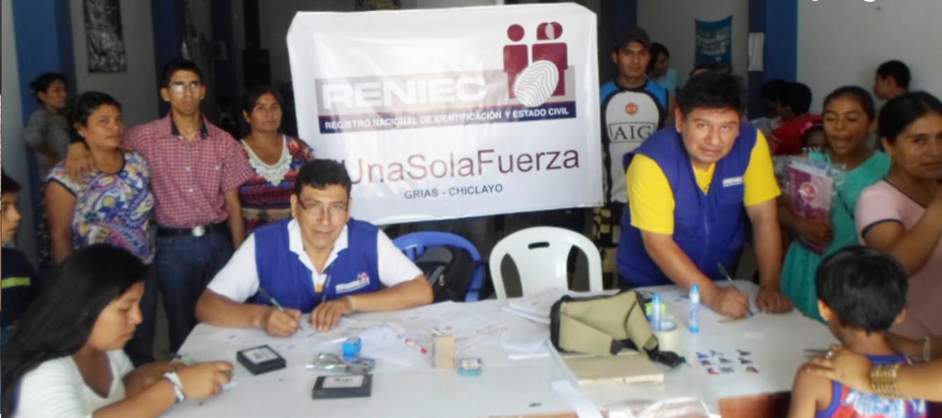 Chiclayo: Reniec atendió a damnificados por lluvias y huaicos  en varios distritos