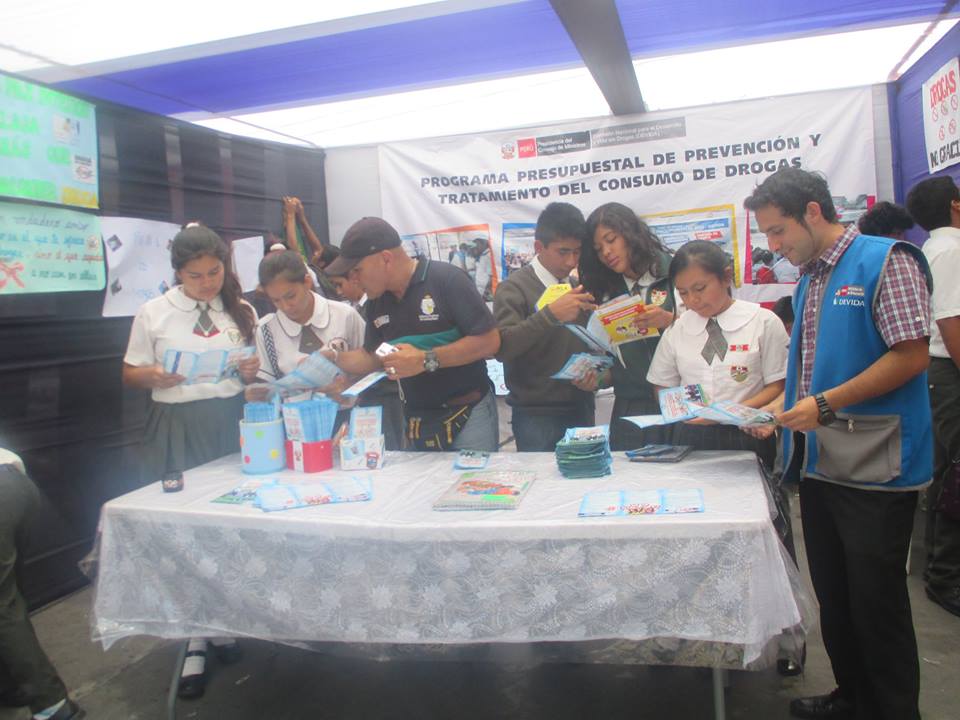 DEVIDA capacita a 390 familias sobre prevención de consumo de drogas 