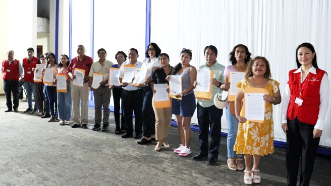 Capacita a docentes sobre veedurías escolares en colegios de Lambayeque