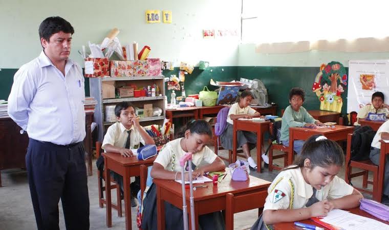 Ugel Chiclayo pone en marcha campaña “Navidad sin pólvora”