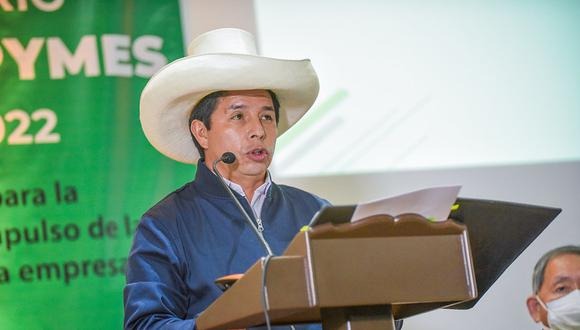 Oposición del Congreso presenta moción de vacancia contra Pedro Castillo