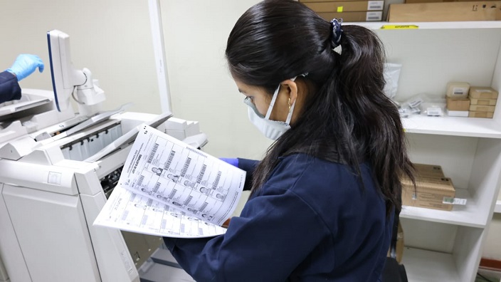 Onpe comienza impresión del acta-padrón para la segunda elección regional 