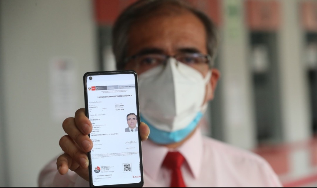 ¿Sabes qué debes hacer para obtener tu licencia de conducir si la pierdes o te la roban?