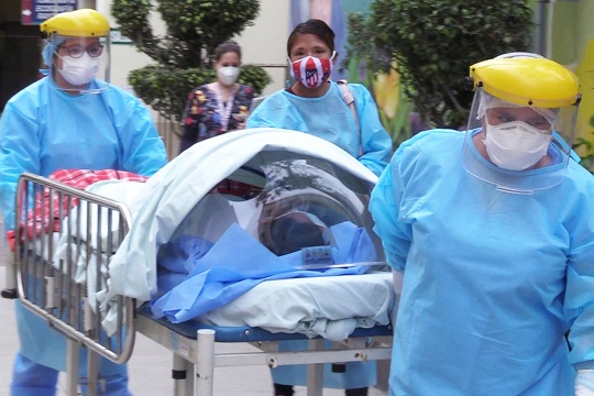 Perú reporta más de 360 casos de la variante delta 