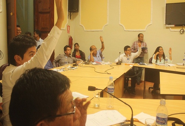 En sesión de consejo fijan sueldo del alcalde de Chiclayo en 9 mil soles