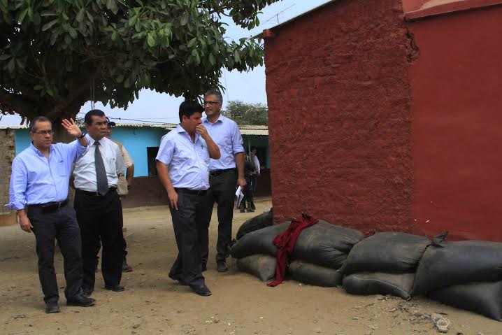 Ugel conmina a directores de colegios a ejecutar obras de prevención por “El Niño”