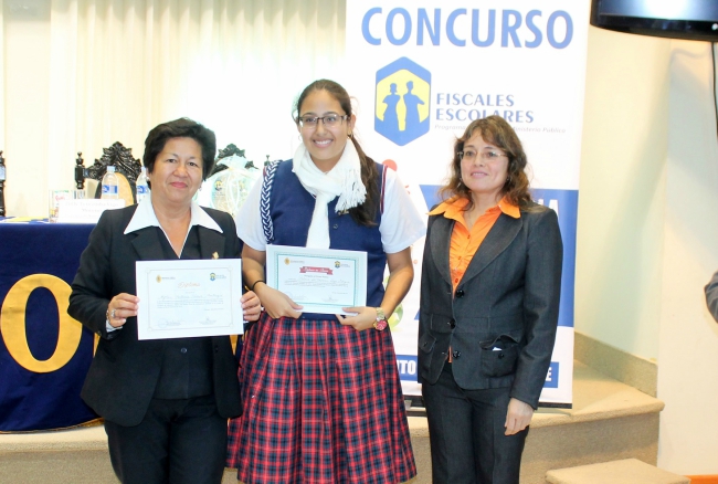 Fiscales Escolares de Lambayeque mostraron talento en concurso regional