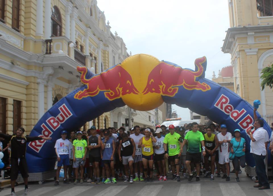 Con maratón 8K iniciaron actividades por el 180 aniversario de Chiclayo