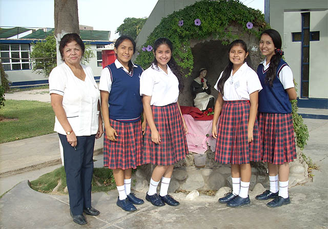 Damos la bienvenida a la I.E. Santa Ángela que se une al Programa Escolar de Periodismo Digital