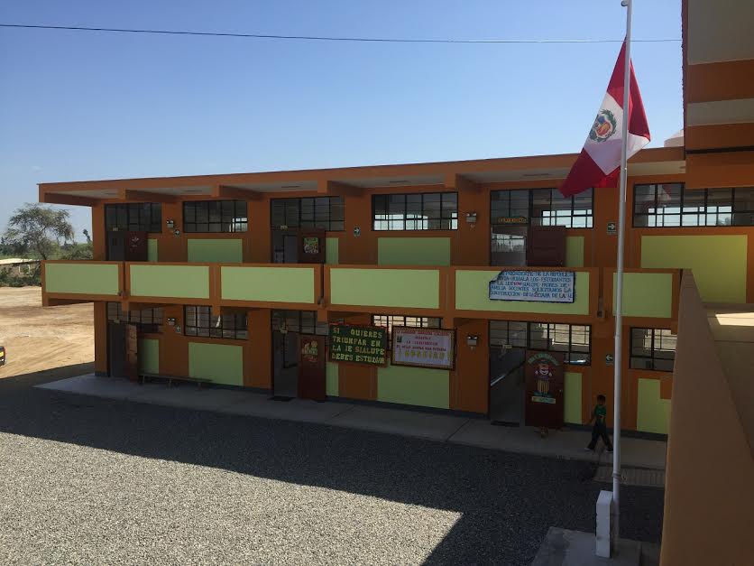 Año escolar 2017 empezará con 303 colegios renovados en todo el país