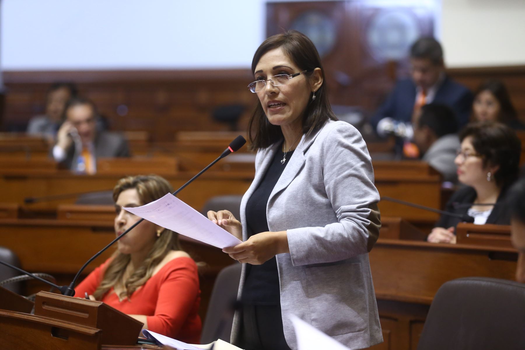 Caso de Milagros Salazar se verá en Comisión de Ética