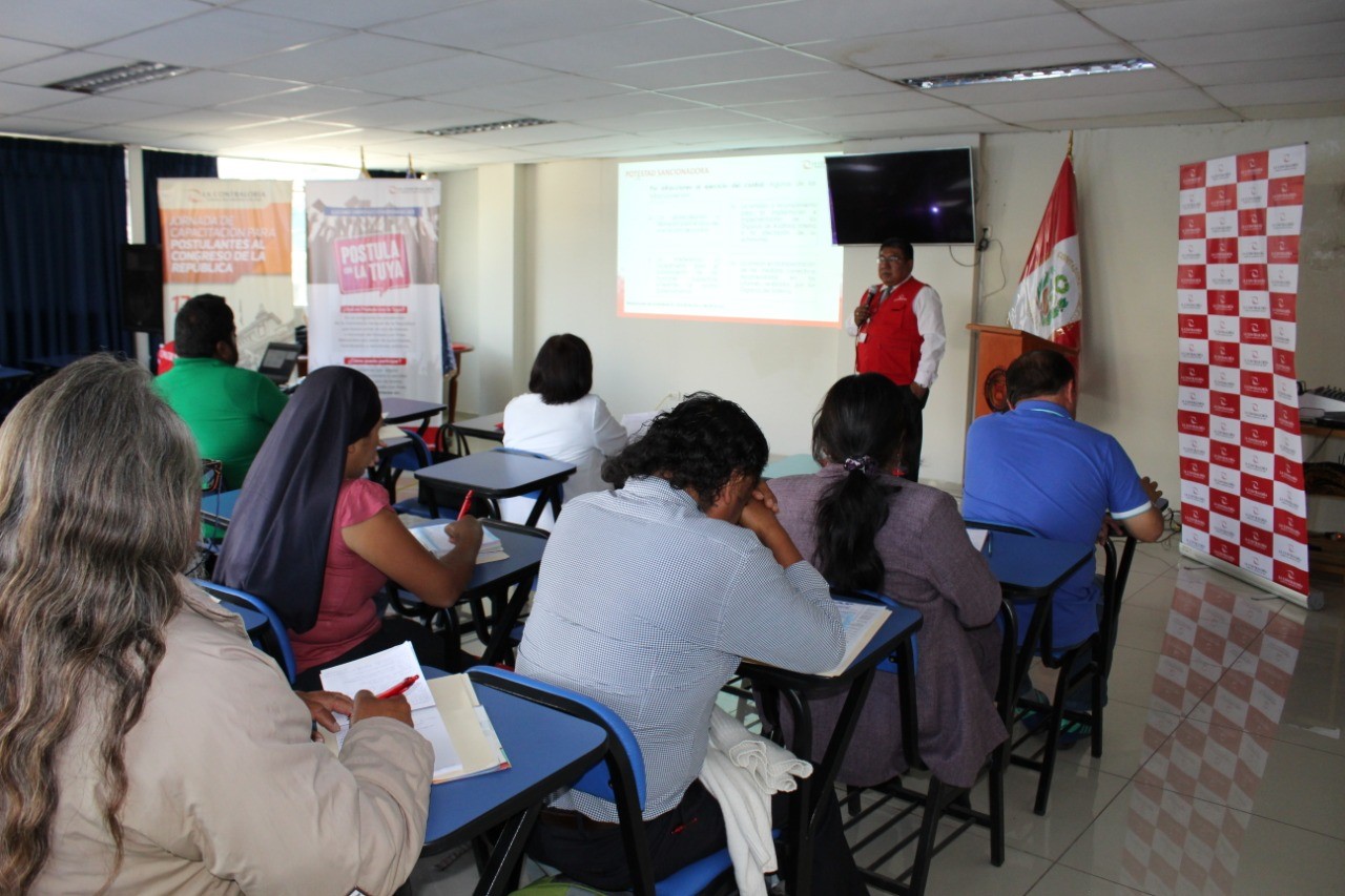Contralor General exhorta a candidatos al Congreso a impulsar reformas del Sistema de Control y de Justicia