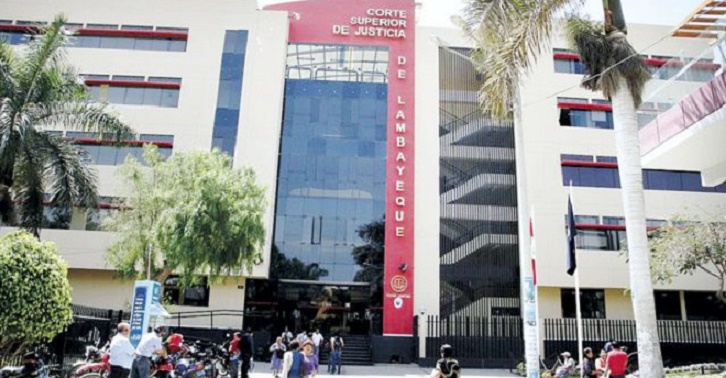 Juramentan dos nuevos jueces especializados para Corte de Justicia de Lambayeque