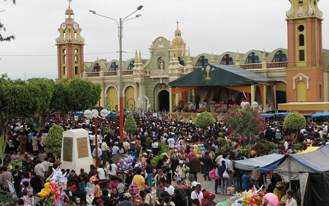Cerca de 150,000 visitantes esperan recibir por Festividad de la Santísima Cruz de Chalpón 