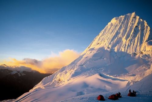 Deslúmbrate con siete mágicos escenarios naturales peruanos en la Cordillera de los Andes