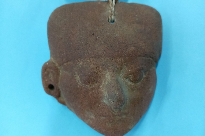 Incautan pieza arqueológica moche de más de 1,300 años en terminal de Serpost en Lima