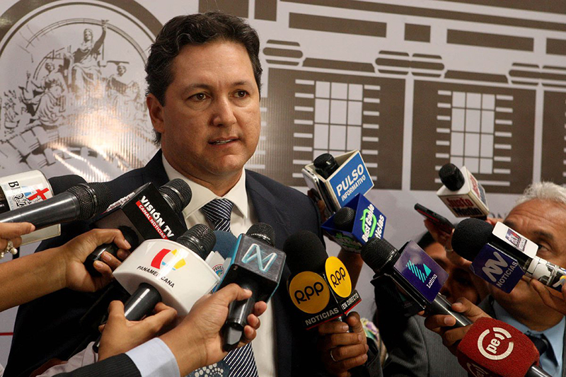 Congresistas de Fuerza Popular consideran saludable suspensión de incautación a familia Humala