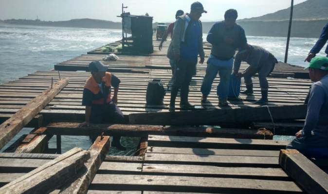 Muelle de Puerto Eten sufrió daños a causa de oleajes