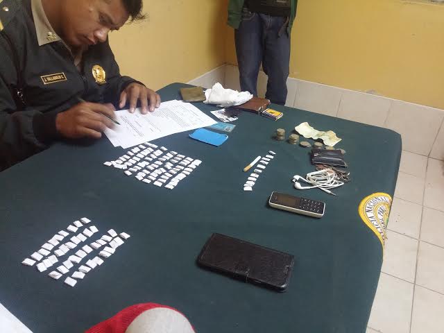 Policía interviene a microcomercializador de PBC en La Victoria