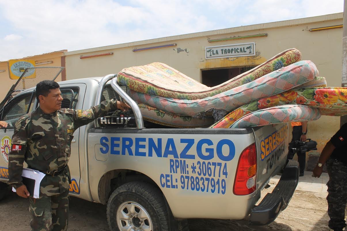 Autoridades intervienen prostíbulo de Chiclayo y decomisan colchones sucios