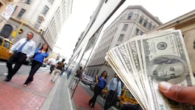 Preocupa el déficit fiscal sostenido de los Estados Unidos