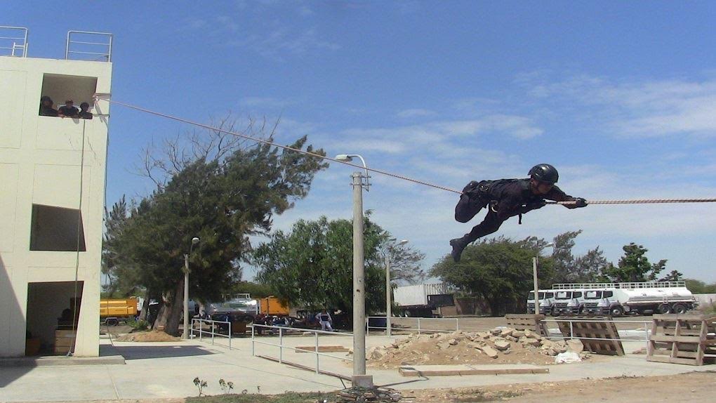 Culminó curso de entrenamiento para personal policial ante emergencias por FEN