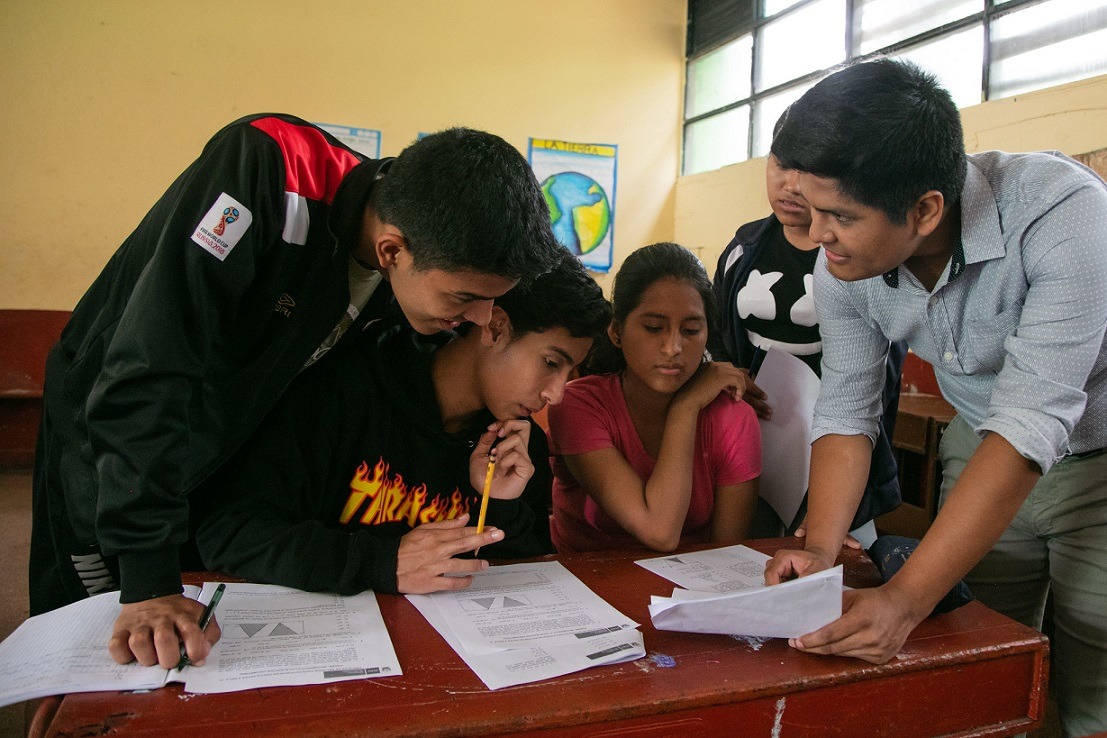 Prepárate desde el colegio para acceder a una beca otorgada por el Estado peruano  