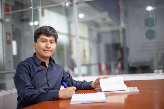 Conoce cómo ganar más puntos en tu postulación a Beca Generación del Bicentenario 2025