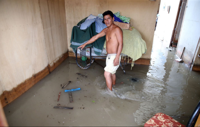 Más de 2700 familias damnificadas en Lambayeque por desbordes