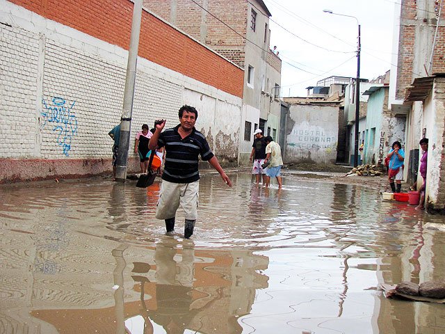 Defensoría del Pueblo pide a gobiernos locales implementar plan de contingencia frente a “El Niño”