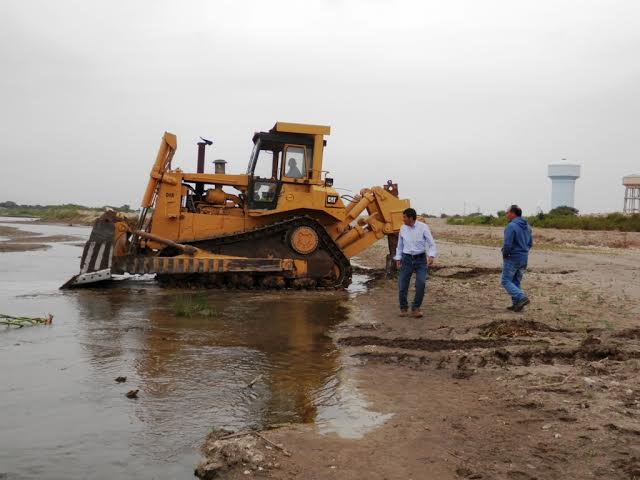 Se inició limpieza y descolmatación del Río Chancay de Ciudad Eten