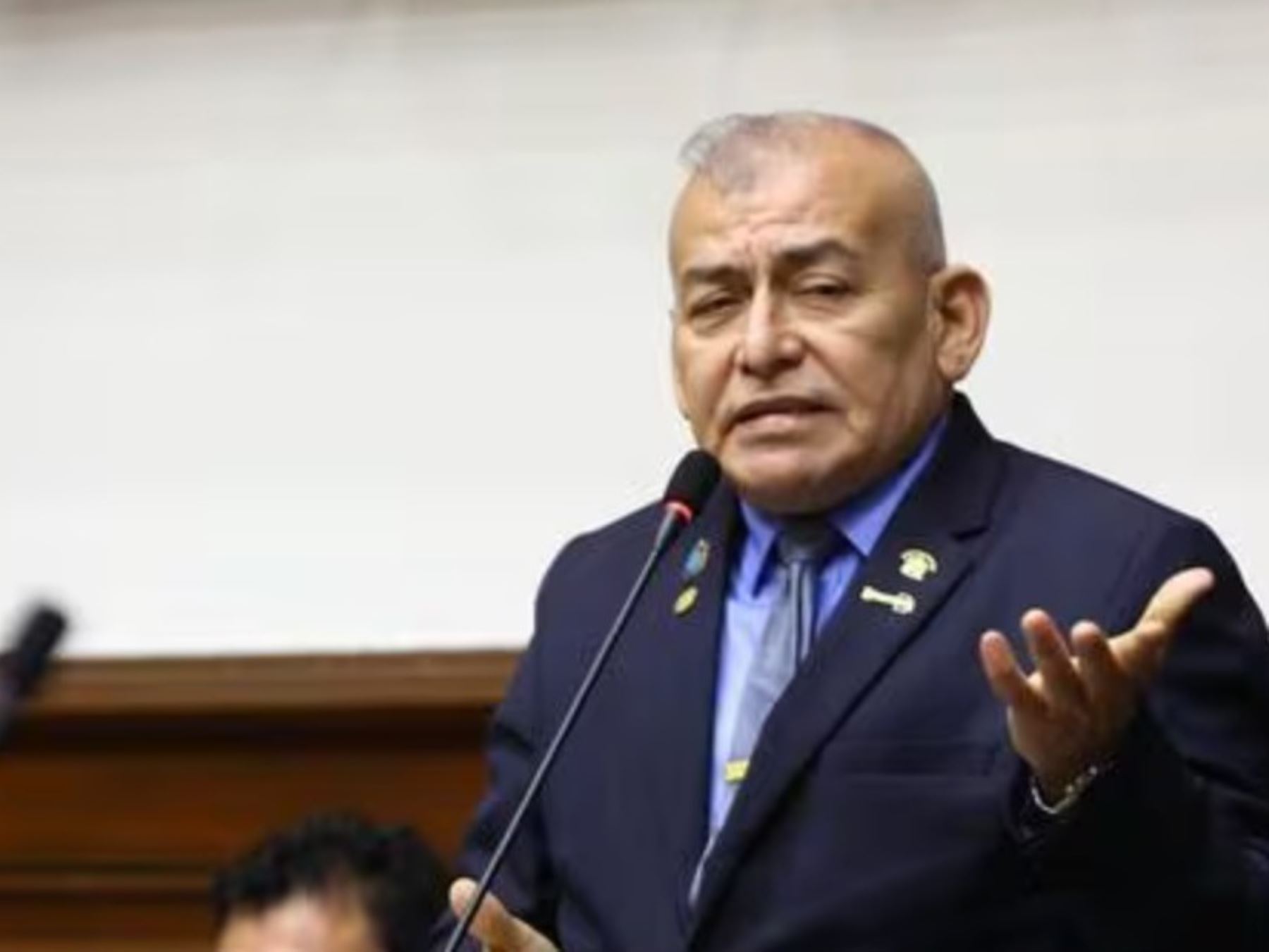 Fiscalía presenta denuncia constitucional contra congresista José Arriola por la presunta comisión de delito de concusión