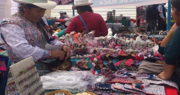 Gobierno identifica a población vulnerable de las artes para apoyarla