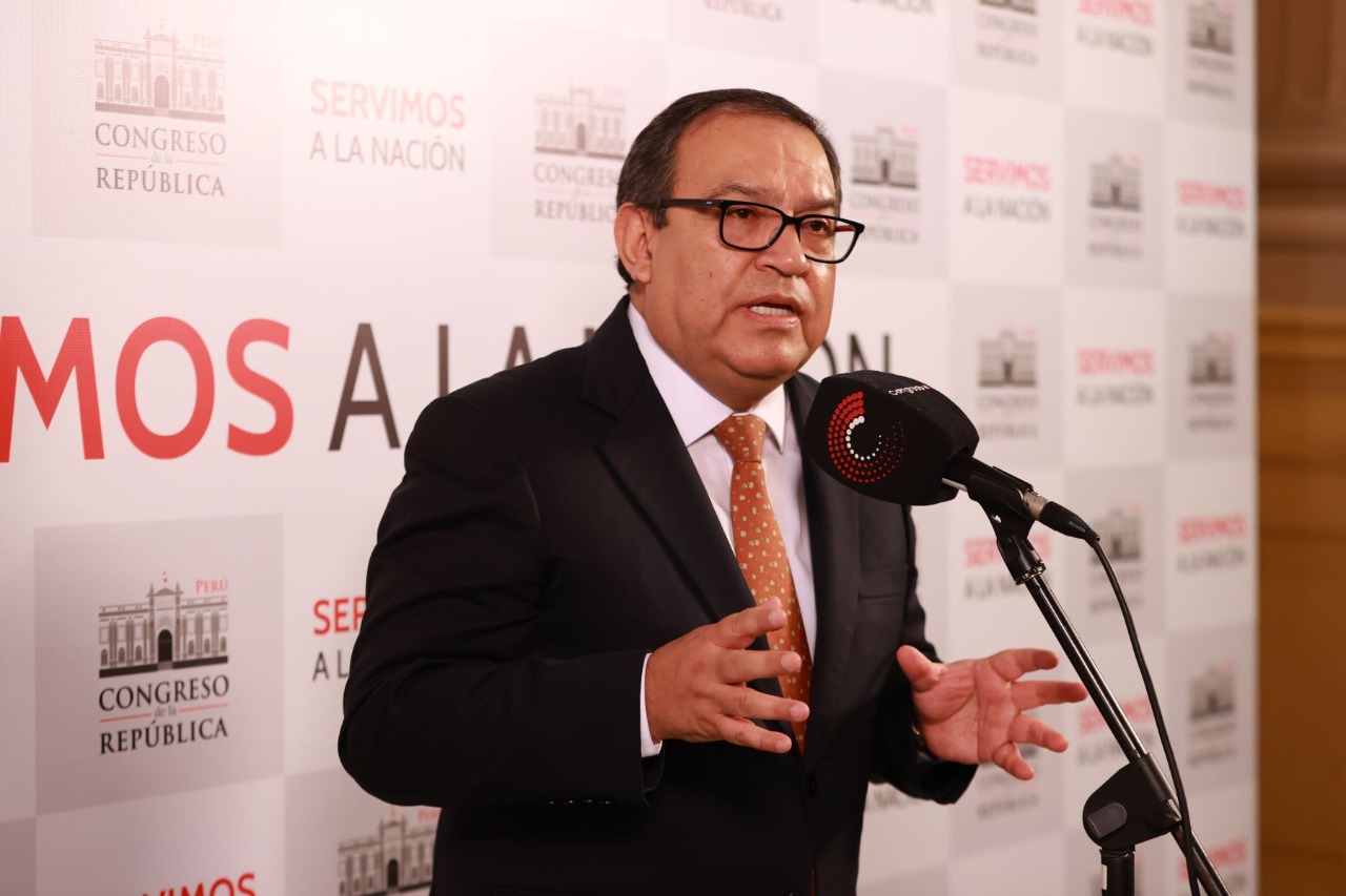 Alberto Otárola: El Gobierno ha decidido “declarar en reorganización el Despacho Presidencial” 