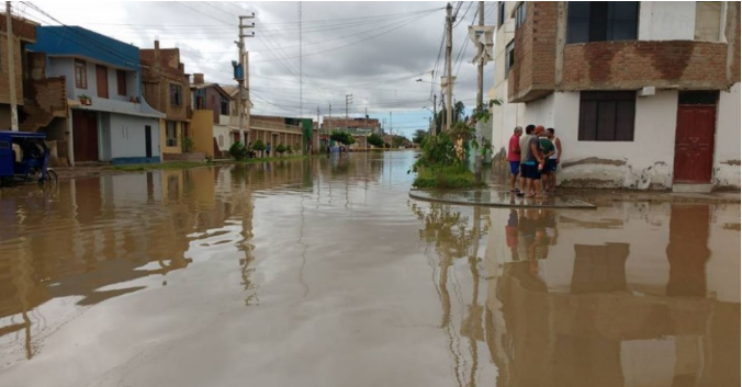 Hay 25 puntos críticos de acumulación de agua tras lluvias en Chiclayo y Leonardo Ortiz