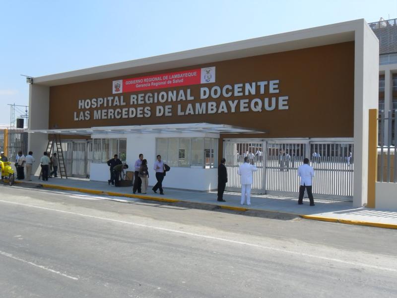 Acuña designó a nuevo director del Hospital Regional de Lambayeque