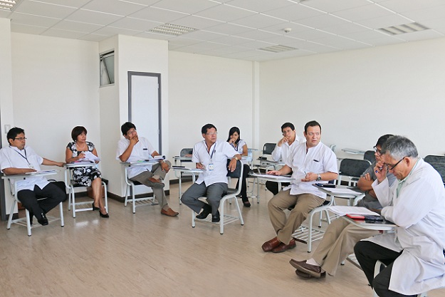 Son 17 plazas abiertas para programa de residentes médicos del Hospital Regional