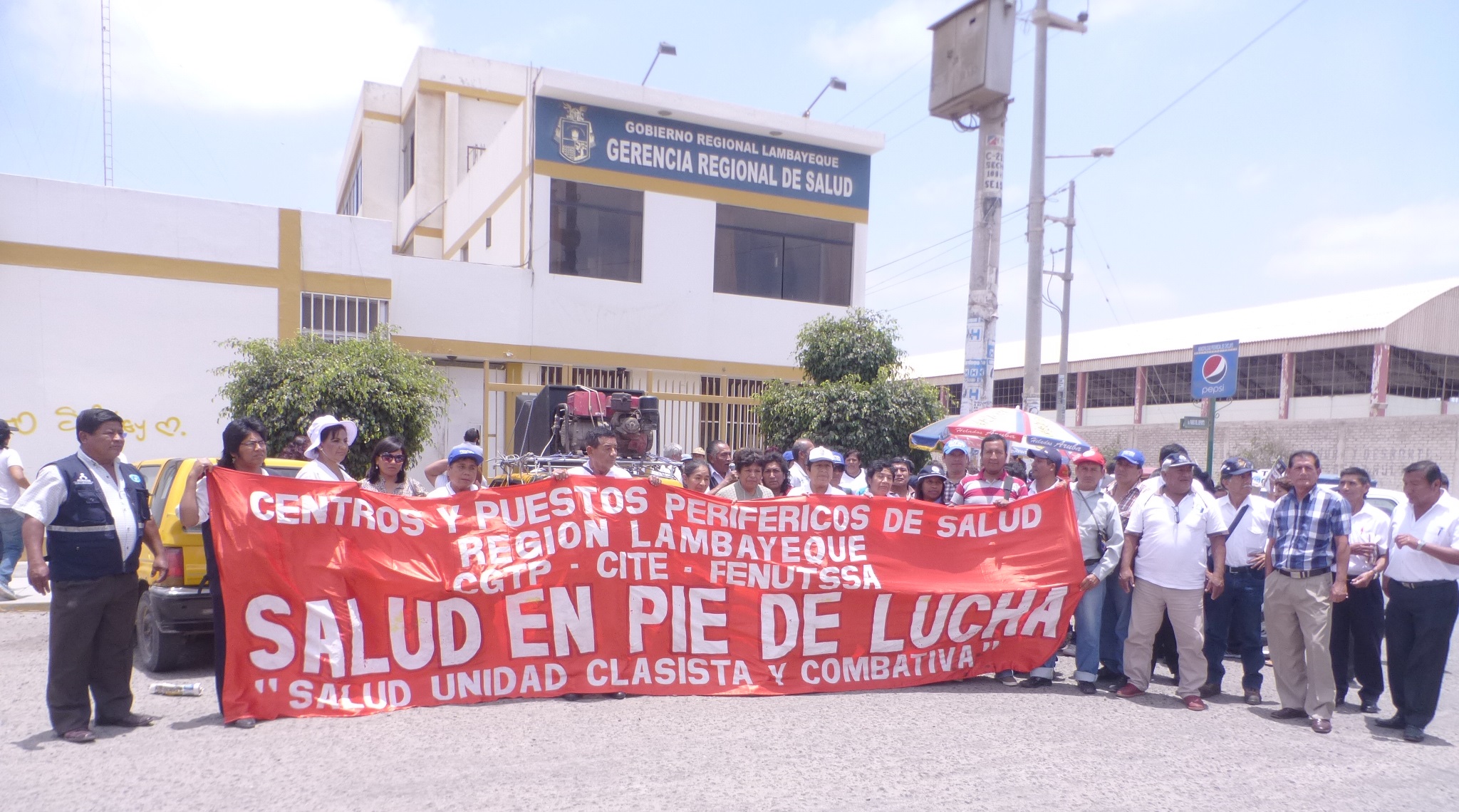 Lambayeque: trabajadores de Salud protestan exigiendo beneficios laborales