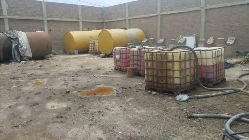 Incautan más de 11 mil galones de combustible en almacén clandestino de Monsefú