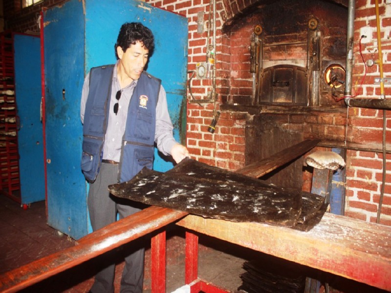 Inmovilizan panetones elaborados sin registro sanitario