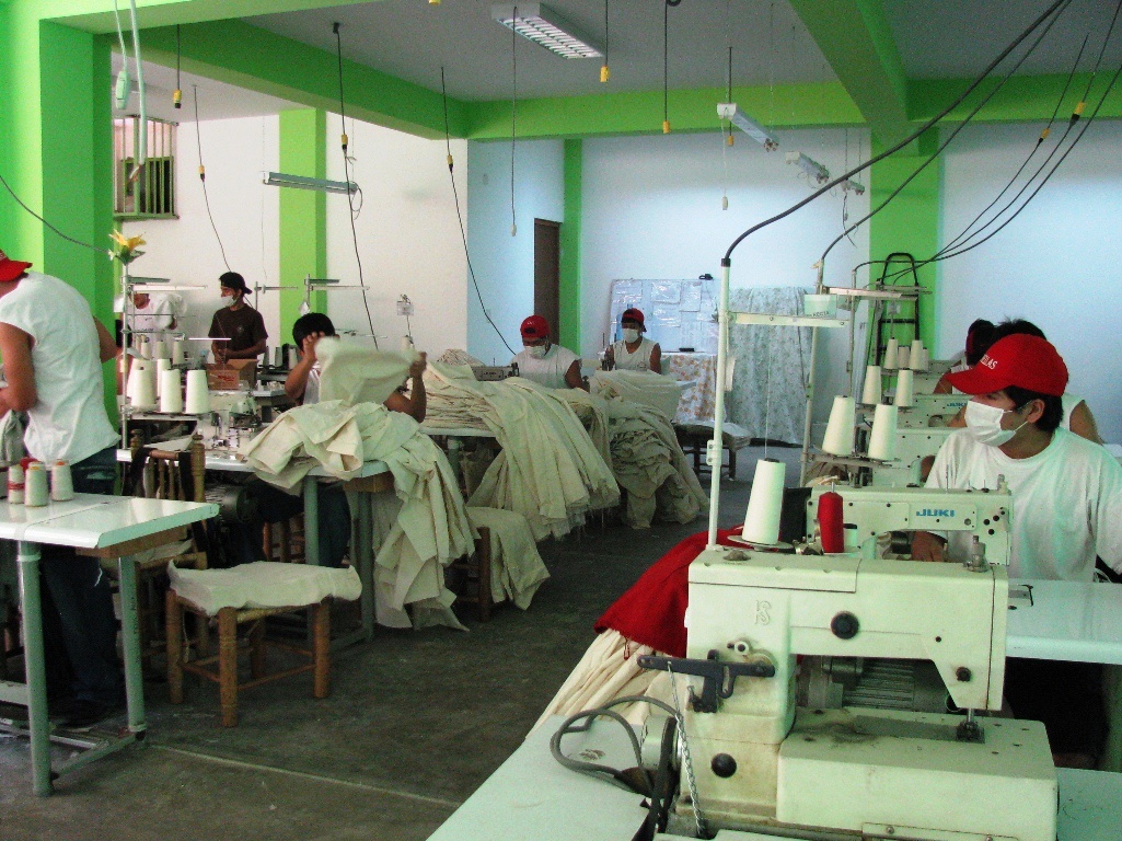 Más de 2 mil 600 empresas dejaron de exportar  