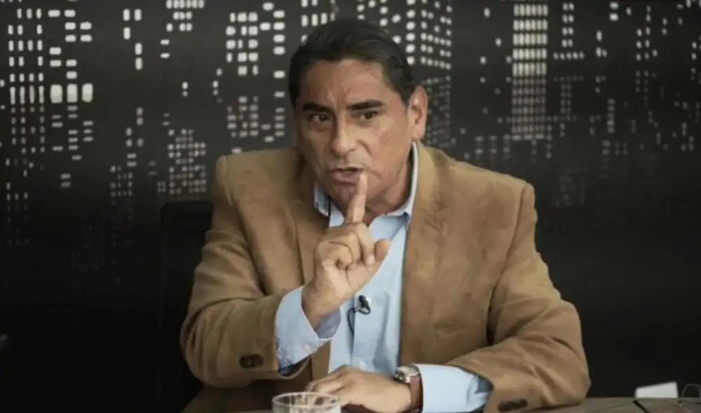 Informe del JEE identificó que auto declarado por Carlos Álvarez no está registrado a su nombre