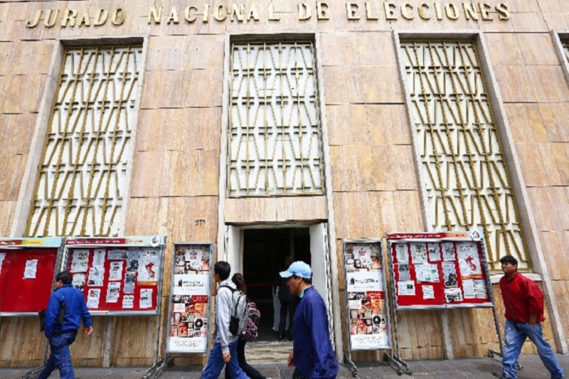 JNE: "Partidos que no pasen la valla electoral mantendrán su inscripción"